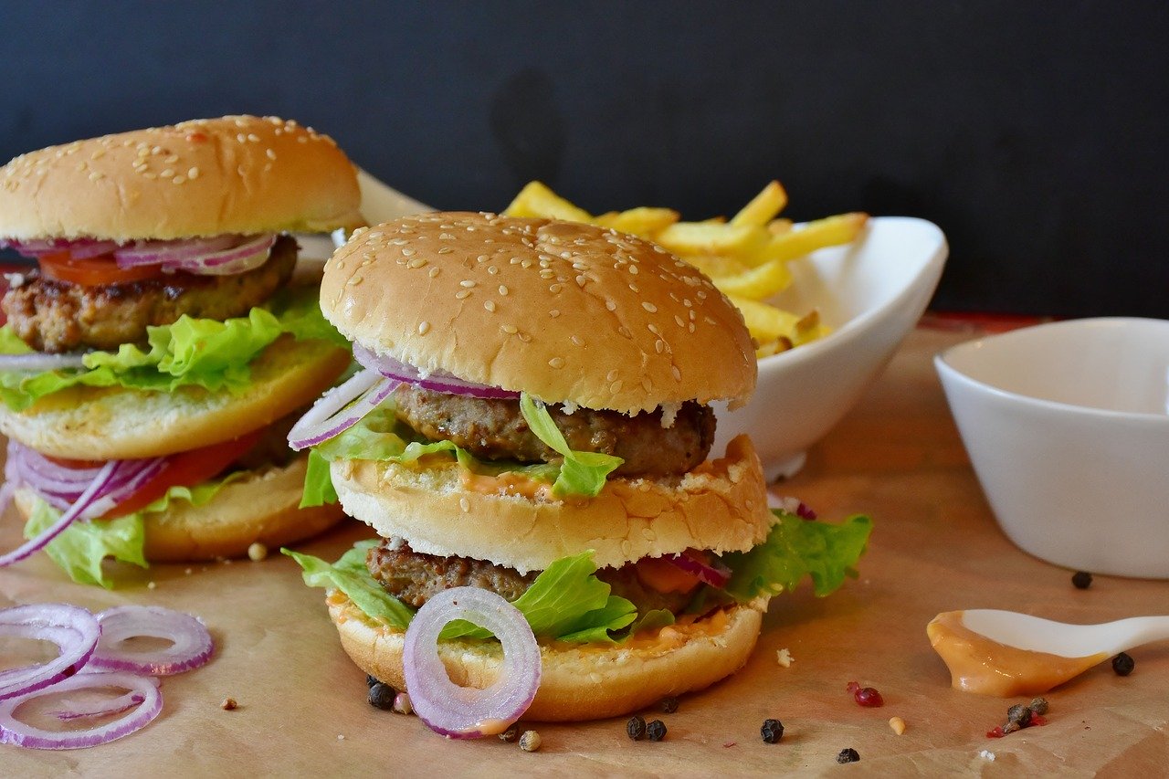 Les secrets pour un burger parfaitement monté